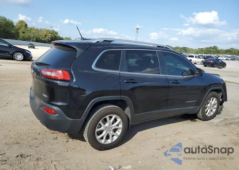 2015 Jeep Cherokee Latitude z USA, uszkodzony, nr VIN 1C4PJMCS3FW665884
